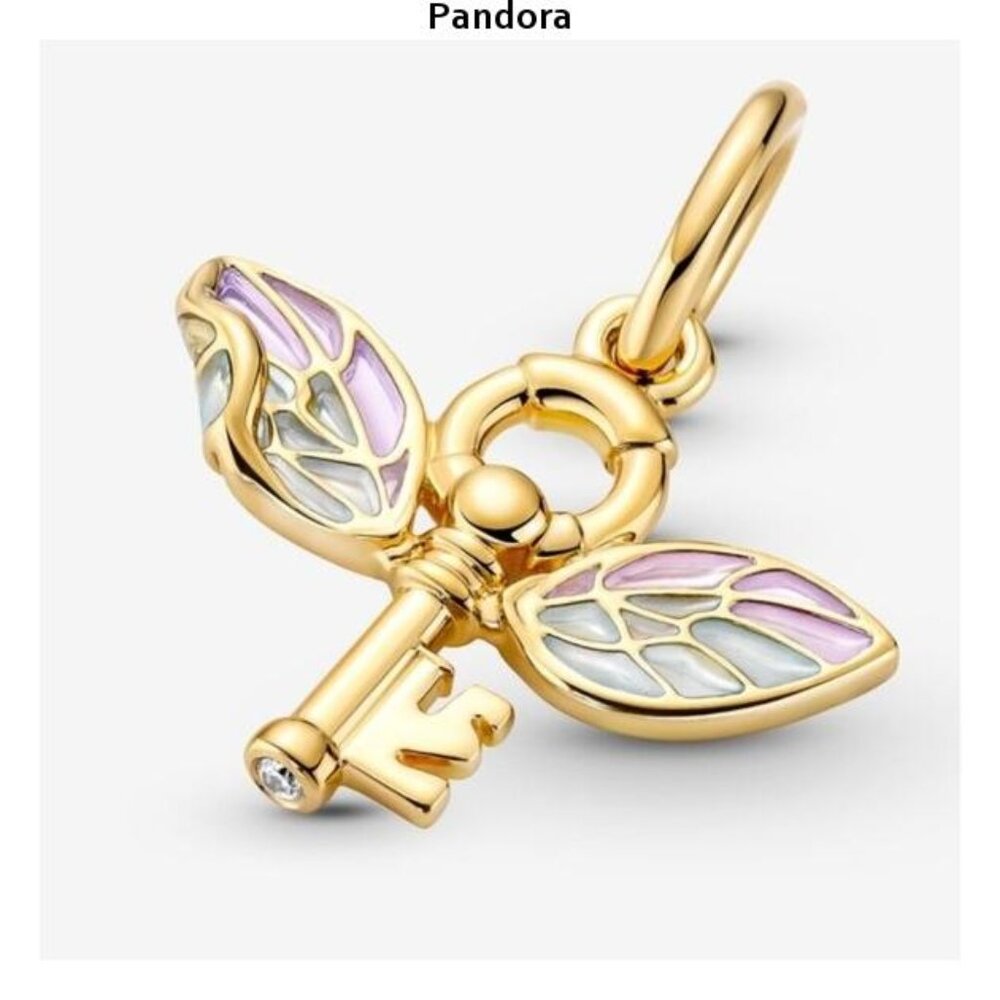 Pandora Harry Potter, Winged Key Pendant